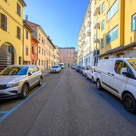 Appartamento La Casa Del Sole Piacenza Esterno foto
